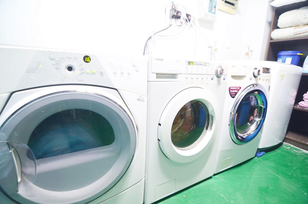 Kimchee Downtown Guesthouse Seul Dış mekan fotoğraf