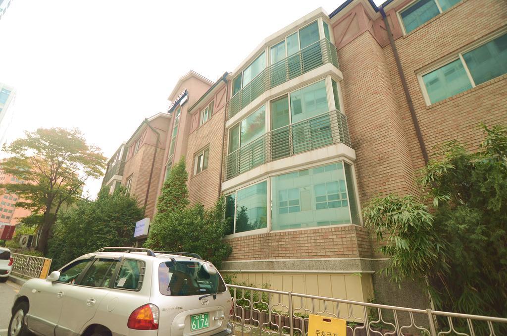Kimchee Downtown Guesthouse Seul Dış mekan fotoğraf